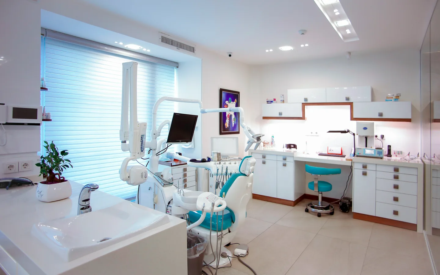 Dental clinic technology solutions